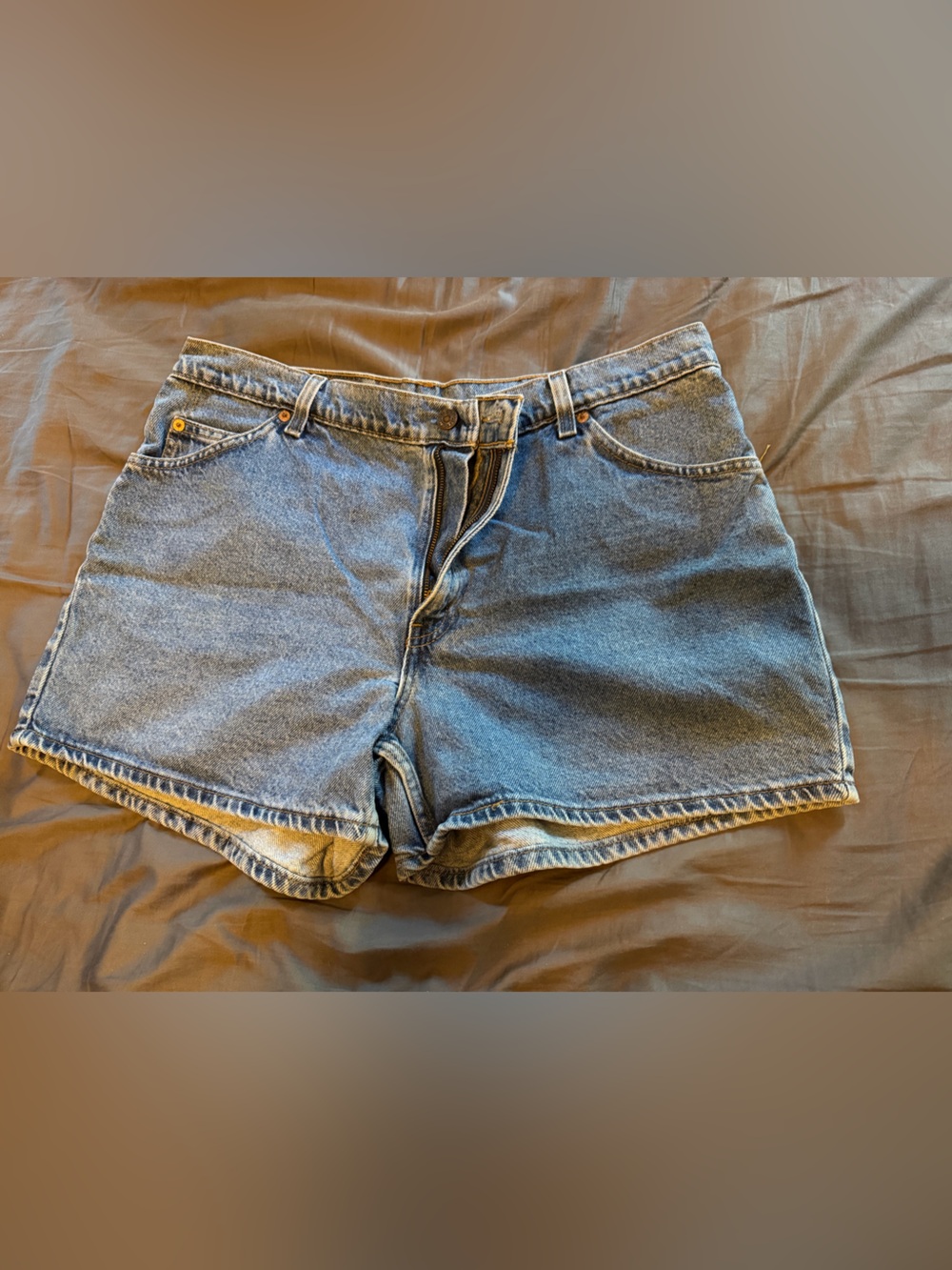 Vintage Levi’s women’s shorts
